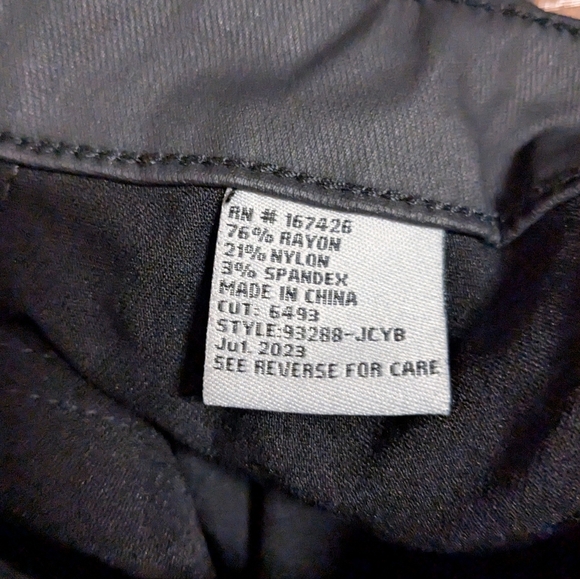 Tractr Nina High Rise Coated Skinny Jeans  Size 12 NWT - Picture 6 of 8